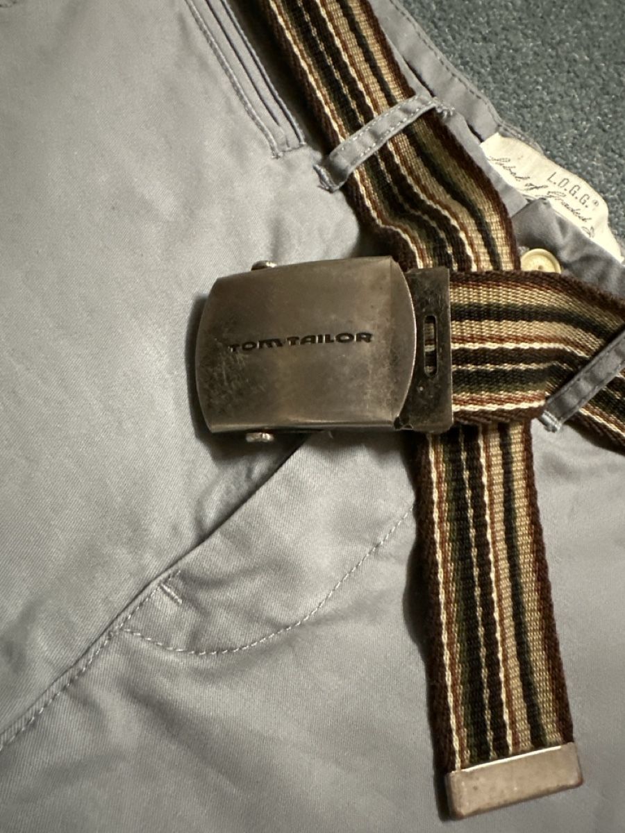 H&M Pantaloni: Herrensommerhose Gr 30  – Nuovo (secondo la descrizione) da Baltschieder venduto da YmroBe 1