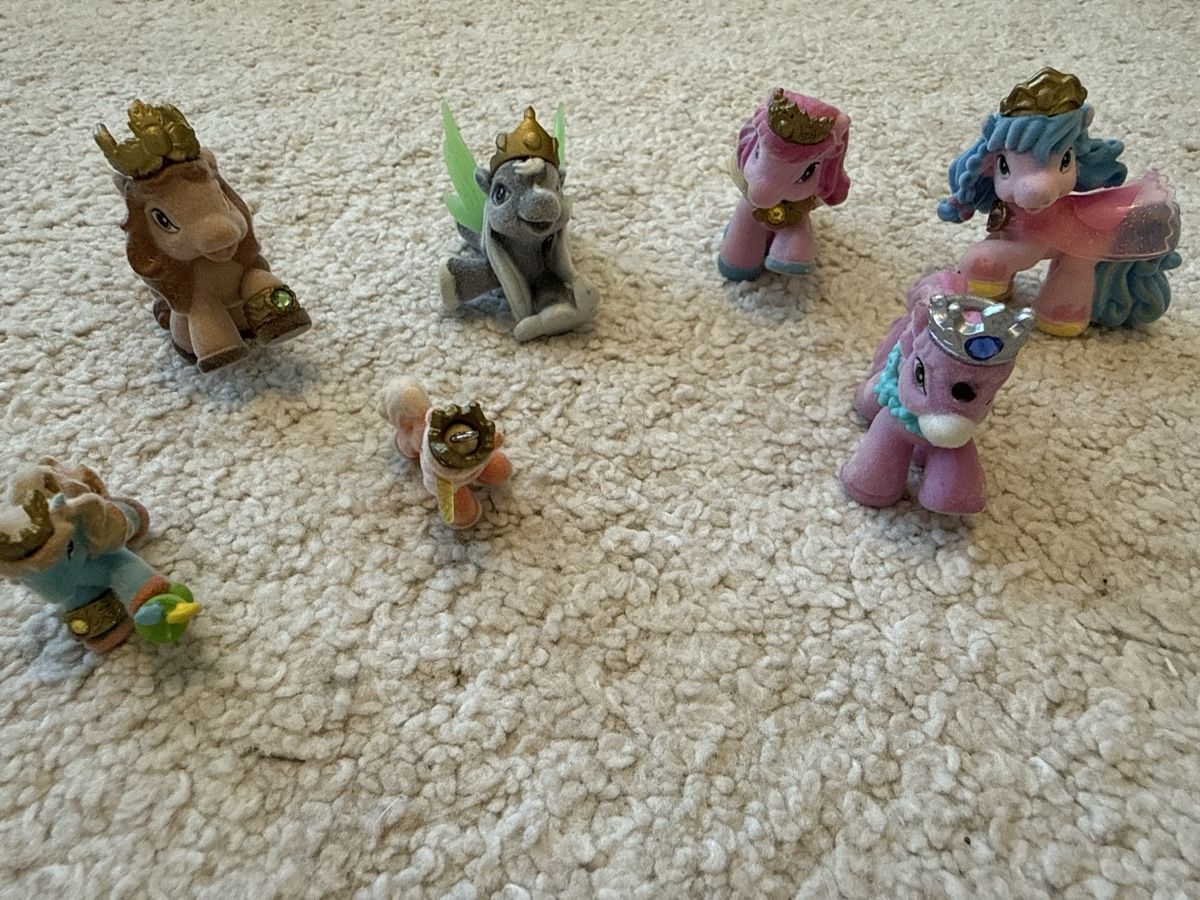Statuette: Filly Sammlung 7 Stück – Usato da St. Niklausen LU venduto da car_2562
