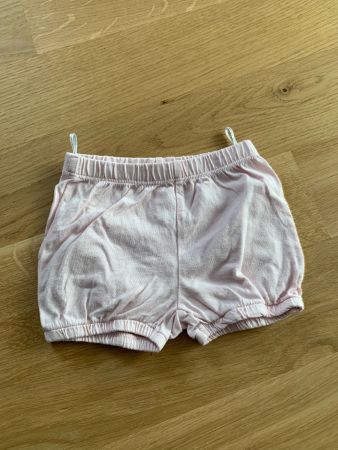 Shorts Hosen kurz Gr. 74 C&A