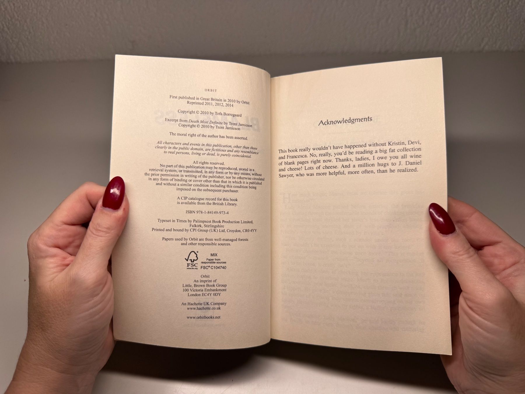 Libri: NOVEL: Gail Carriger, Blameless – Usato da Grosswangen venduto da English_books 3