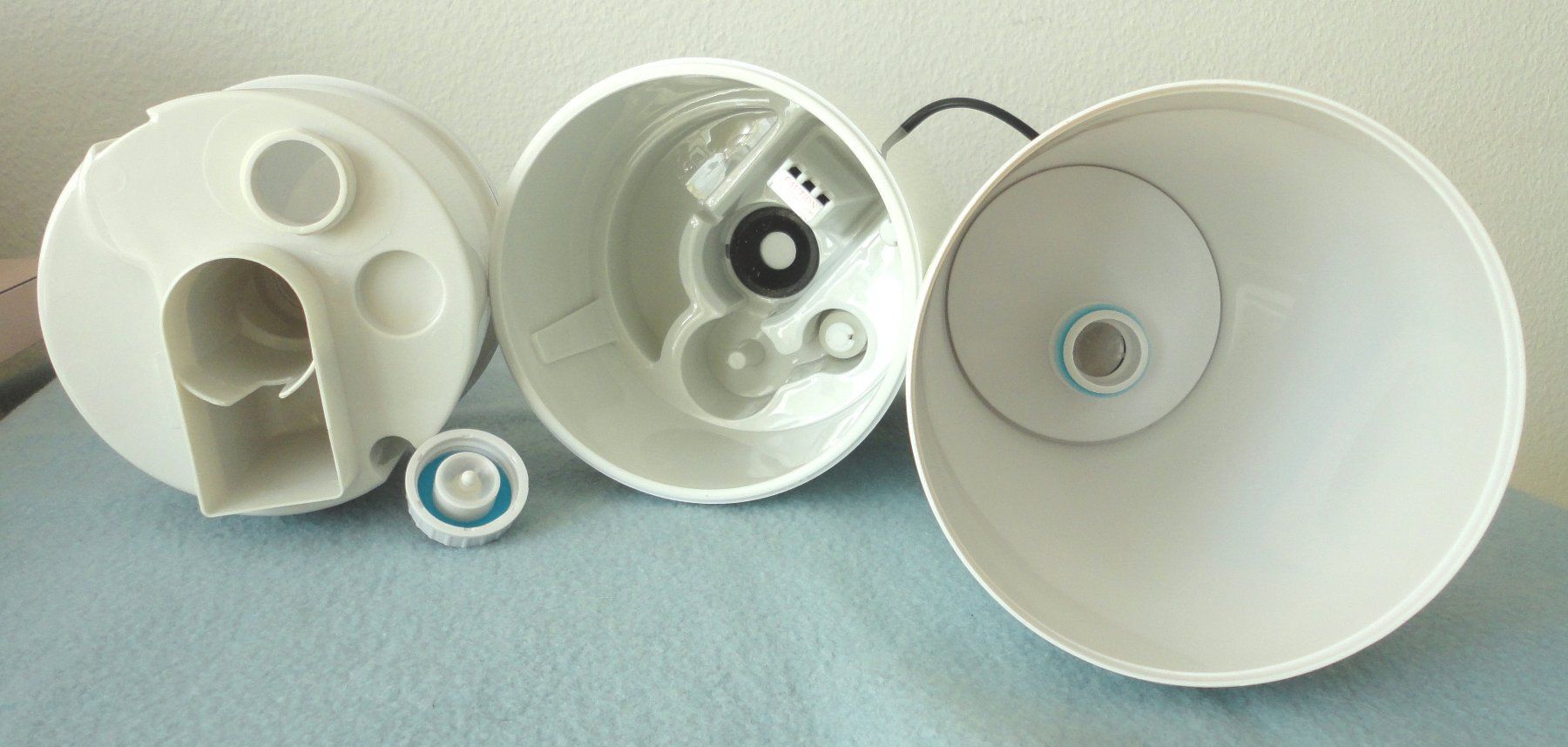 Umidificatori d'aria: Luftbefeuchter d-design weiss mit Aromatherapie-Funktion – Usato da zürich venduto da parts5060 3