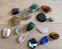 Edelsteine Sammlung: Lapislazuli, Sodalith, Turmalin etc.