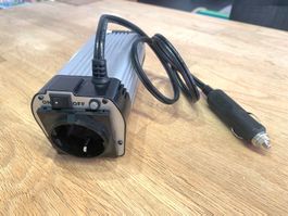 Hama DC/AC-Inverter "Safety" Poweroutput 100W