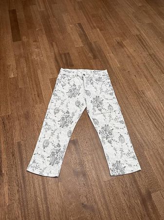 3/4 Capri Jeans weiss geblumt - Rosen - 36