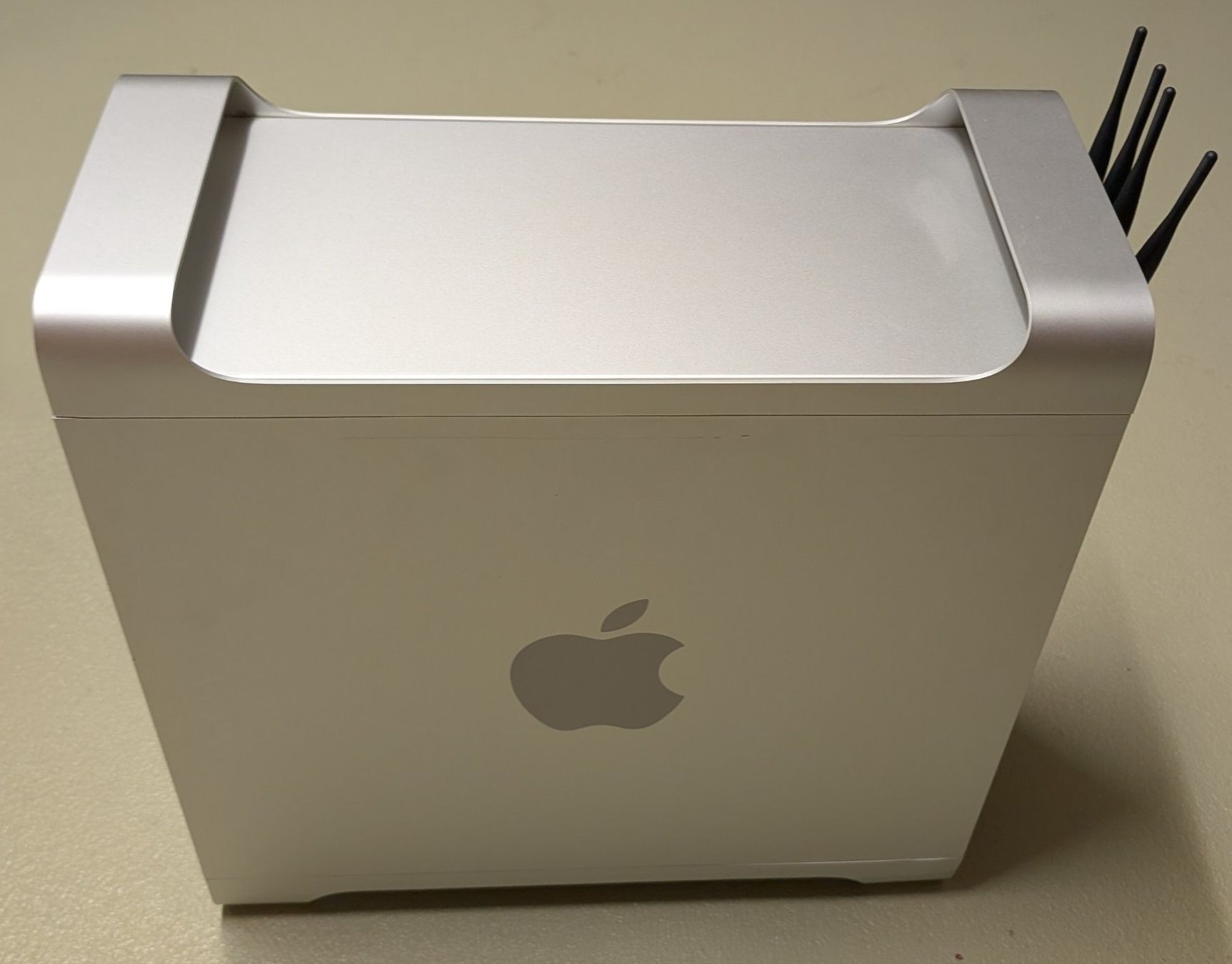 Intel PCs: Hackintosh: Intel Core I9 10900K / ASUS ROG STRIX Z490-E GAM – Gebraucht aus Kloten von Largos 1