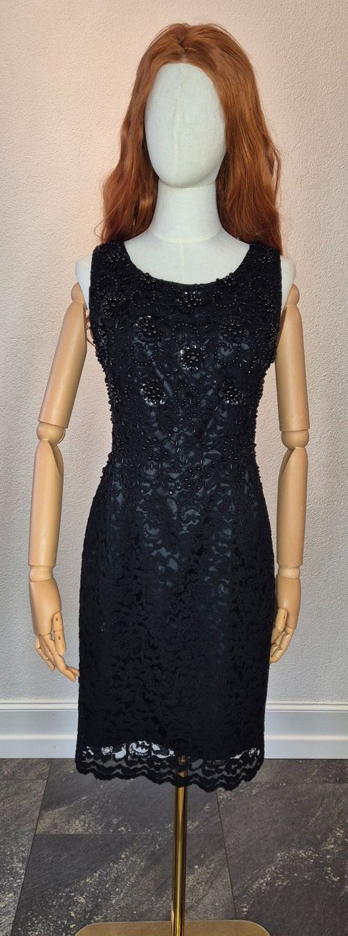 Kleider: Kleid mit Strassstickerei – Gebraucht aus Leissigen von ali_k9v8