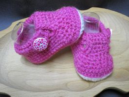 Babyschuhe Hand gehäkelt (10cm)