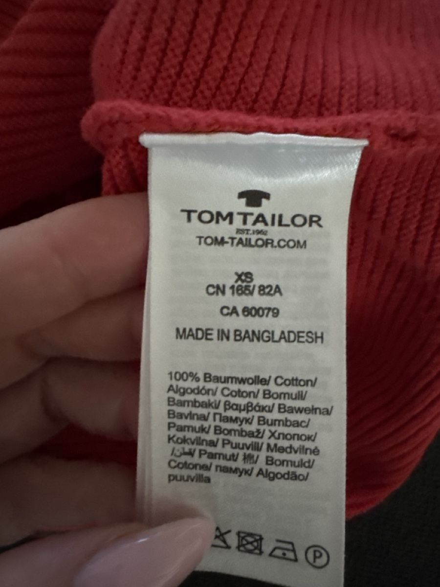Tom Tailor Pullover & Sweatshirts: Tom Tailor Baumwoll-Pullover, XS, Top Zustand, Rot – Gebraucht aus Zürich von Rae0850 2