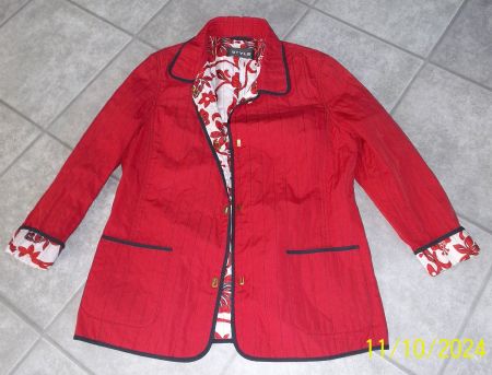 Damen Frühlings / Herbst Jacke Grösse 42