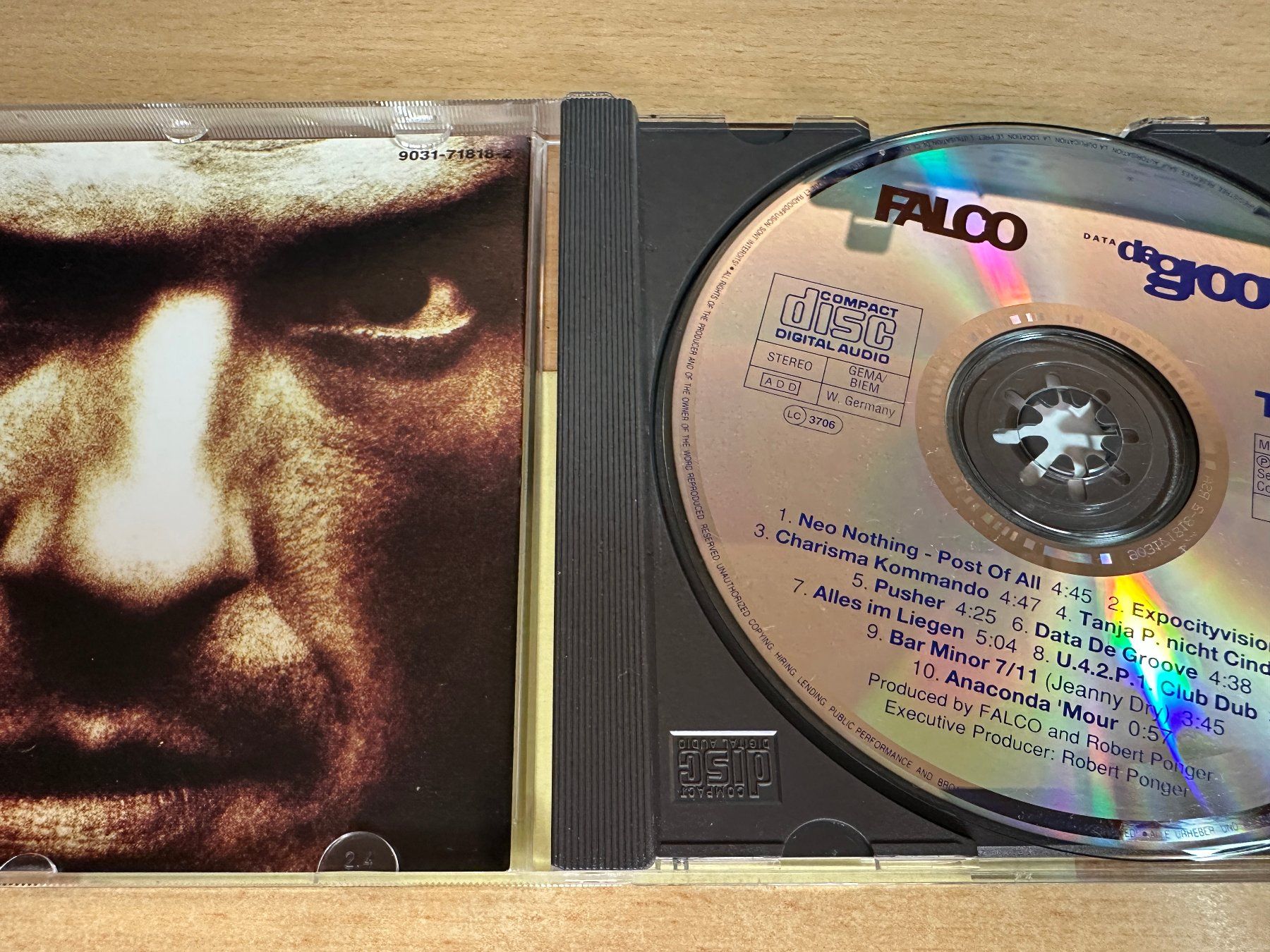 CD: X2 Falco – Data De Groove – Usato da Rikon im Tösstal venduto da Alpenmutz 2