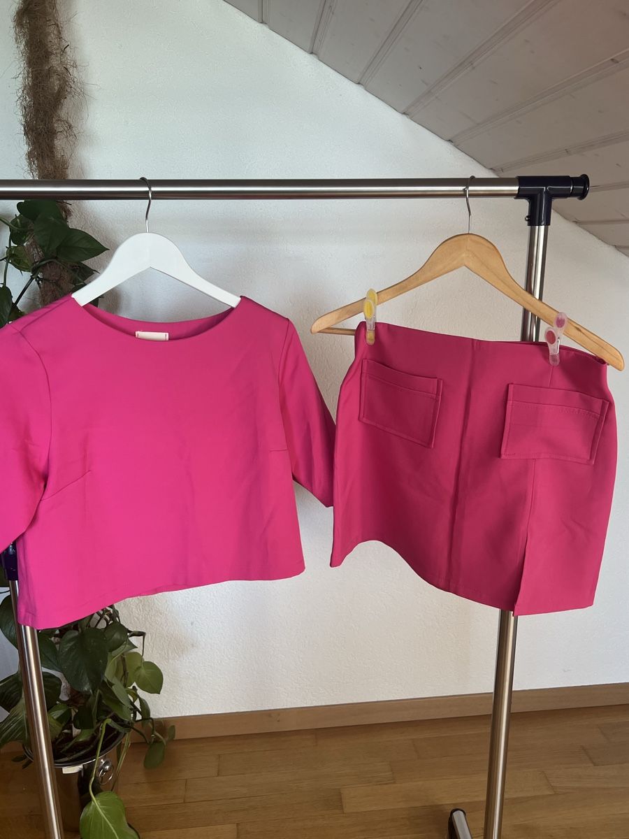 Tops: Ensemble rose Easy Clothes – Neuf (Voir description) à Lausanne par ale_2v92