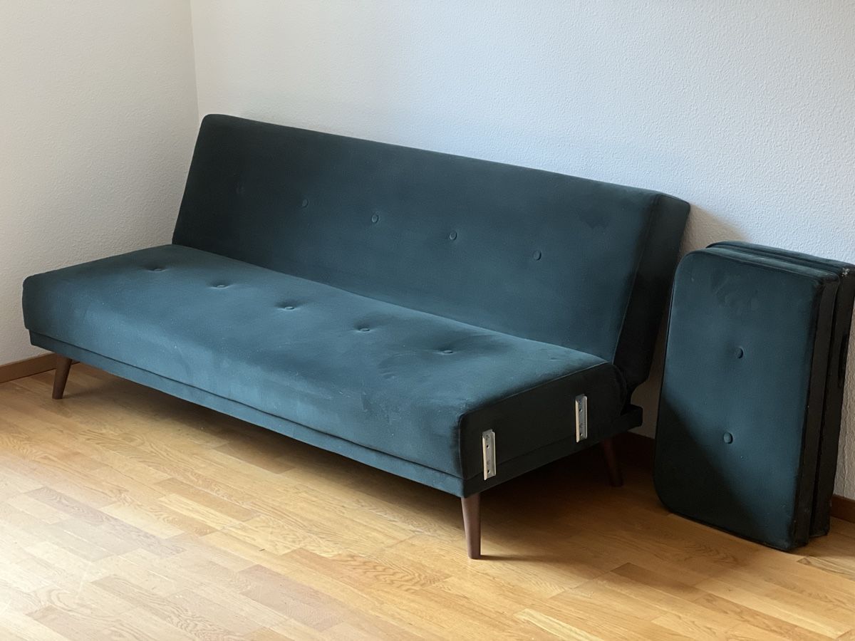 Sofas: Schlafsofa Samt – Gebraucht aus Zürich von f..h 2