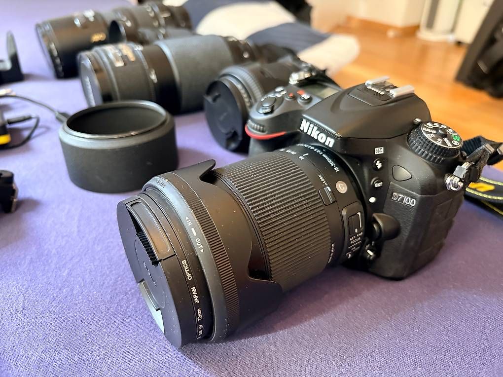 Nikon Fotocamera: SCHNAEPPCHEN: Nikon D7100 mit 5 Objektiven, Akkugriff, Blitz – Usato da Wittenbach venduto da mal_ll8g 2