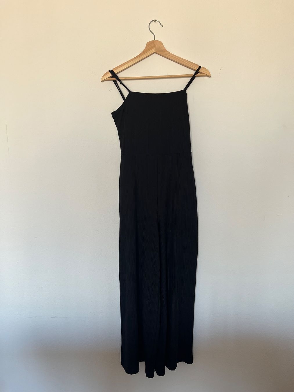 Monki Tute: Schwarzer Jumpsuit, Grösse S – Usato da Basel venduto da jas_xy6j