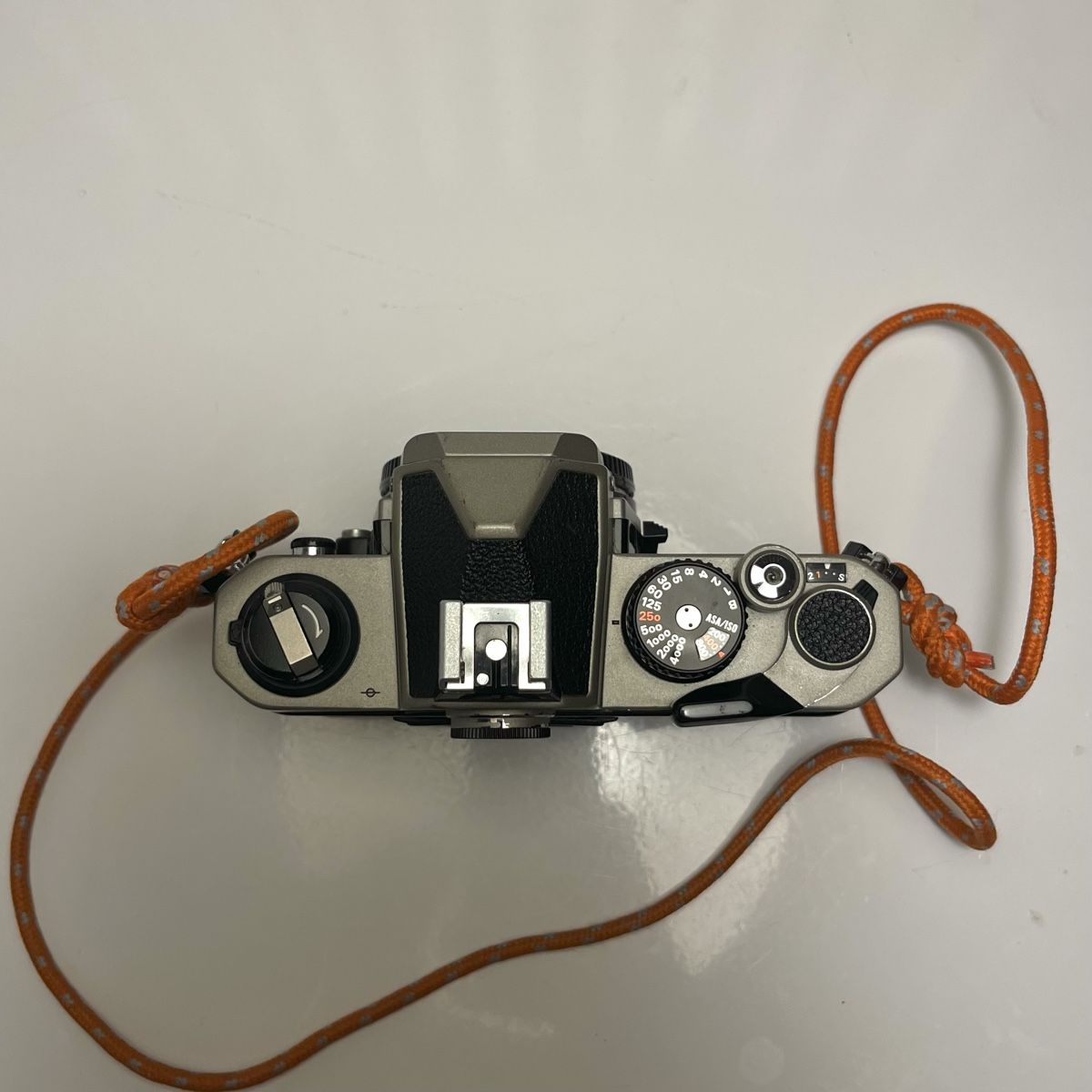 Nikon Kamera: Nikon FM2/T Titan 35mm SLR – Gebraucht aus Oberengstringen von super-soft-focus 4
