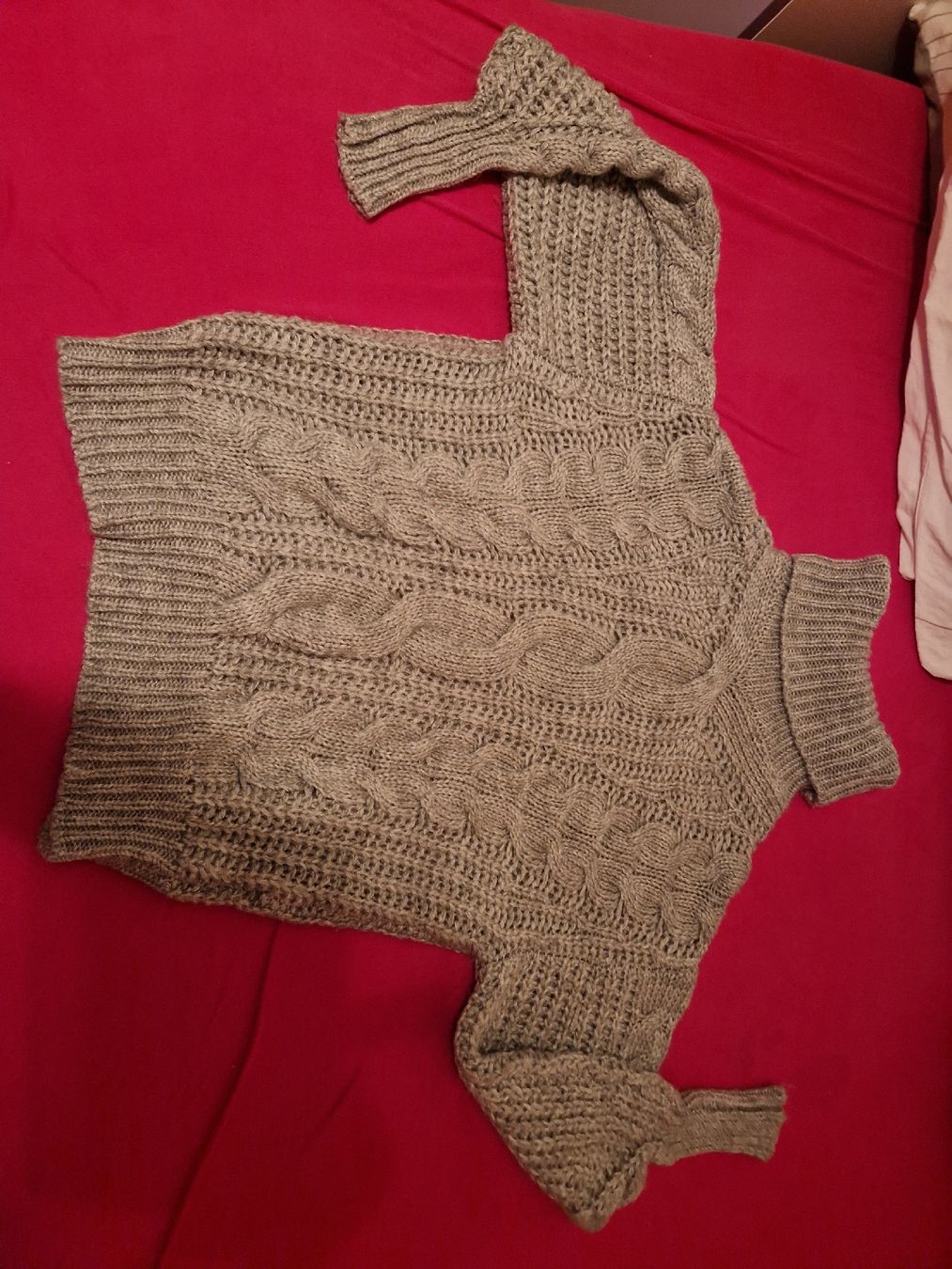 Lotti di vestiti: Strickpullover im Set inkl. schal – Nuovo (secondo la descrizione) da Ebikon venduto da kov_9vqb 1