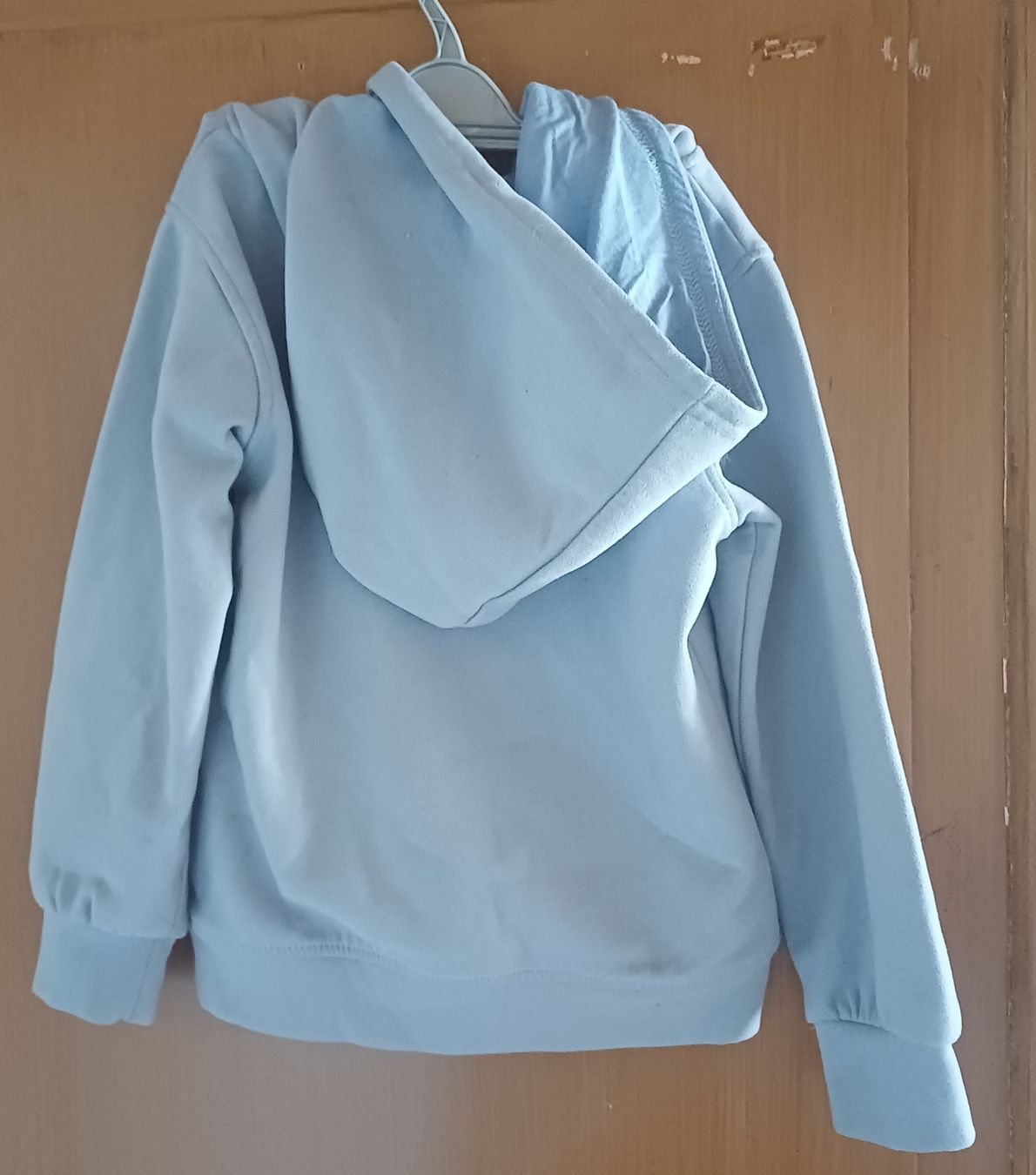 Pullover & Sweatshirts: Kaputzenpullover 98/104  – Gebraucht aus Schönenwerd von pomodor 1