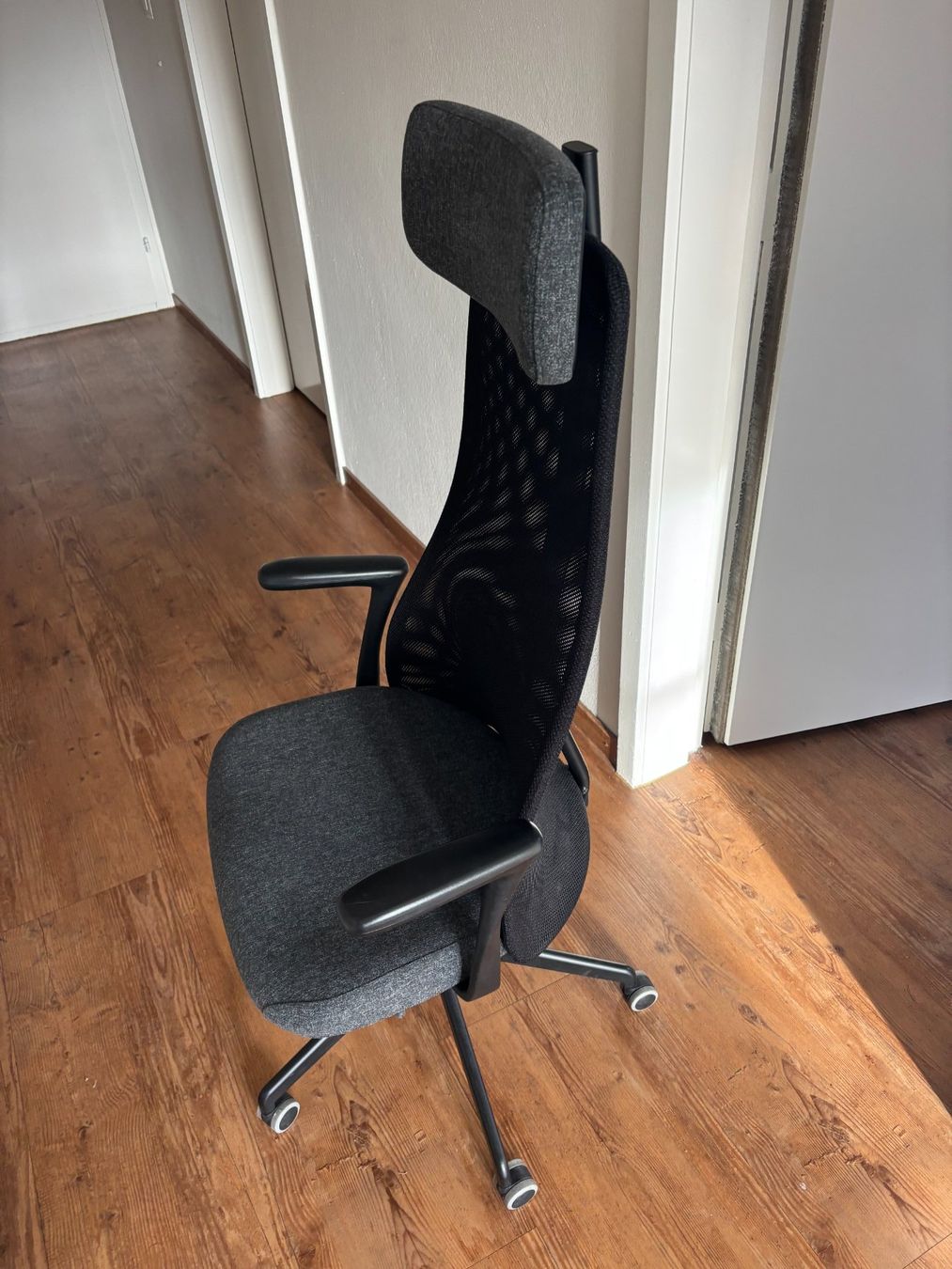 Ikea Sedie: Bürostuhl von Ikea – Usato da Zürich venduto da ava_db56 1