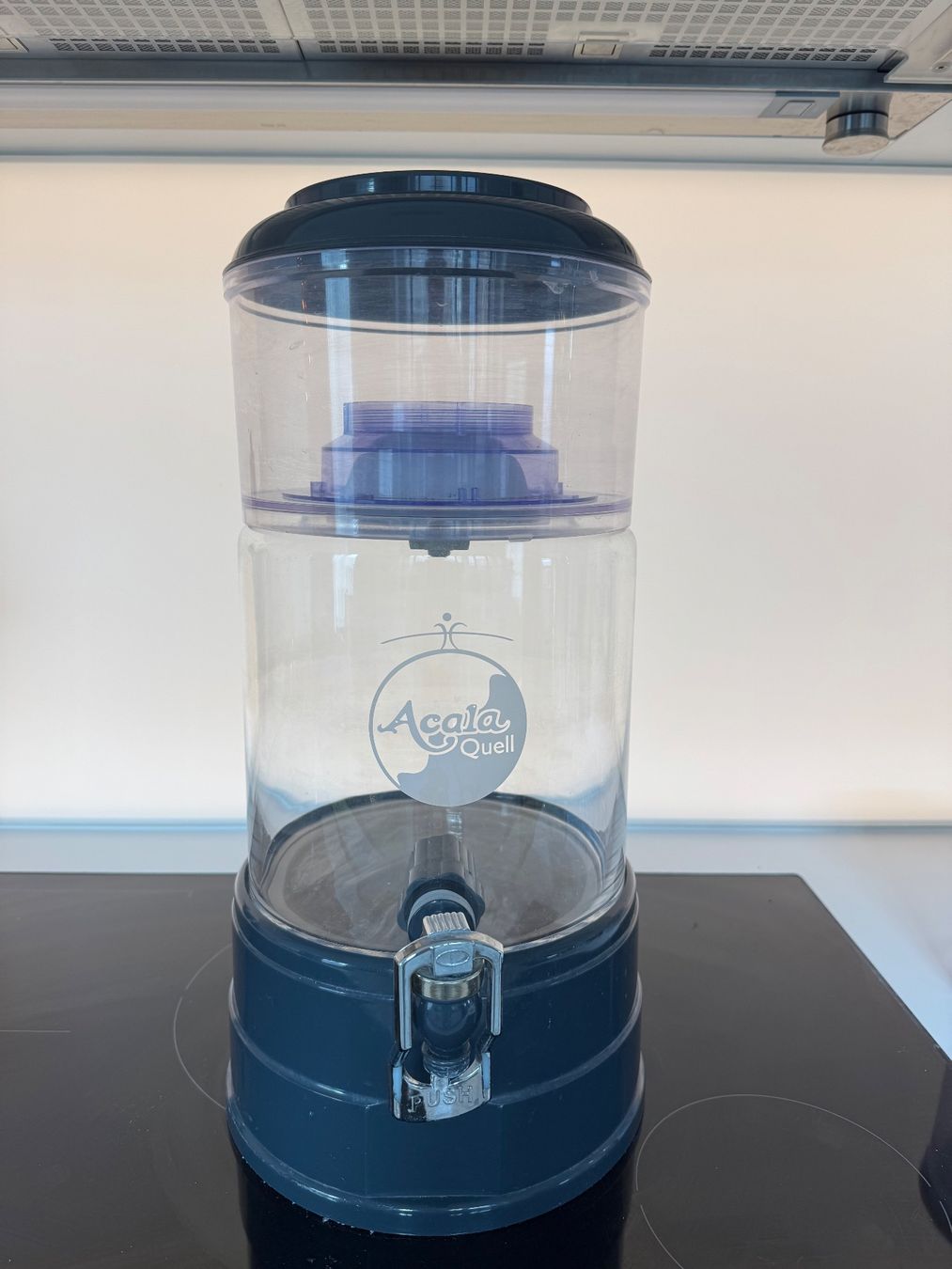 Sanitari: Acala Wasser Standfilter mit Glasbehälter – Usato da Kilchberg ZH venduto da dongxi