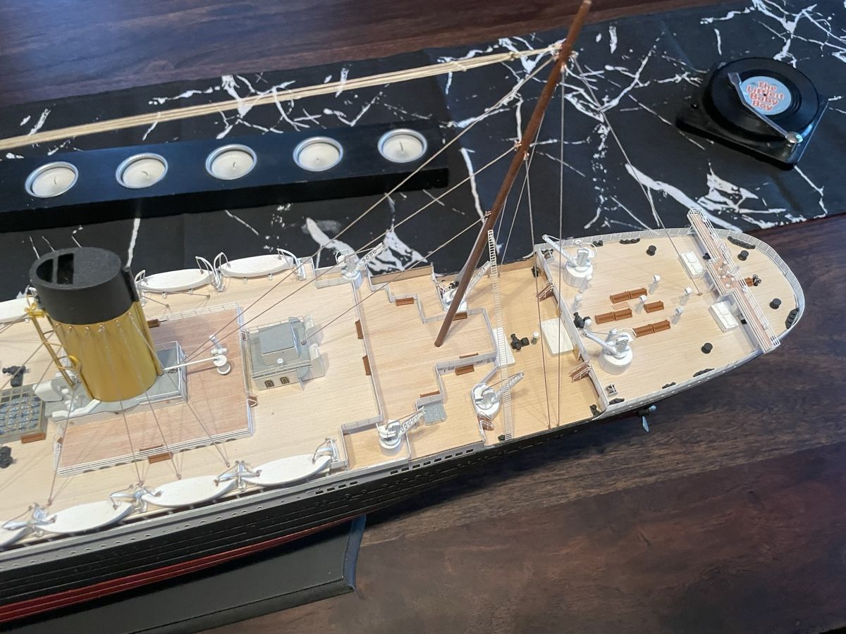 Kit di modellismo & Modellini statici: Titanic Model 1:250AMATI – Usato da suhr venduto da qwertzu04 6