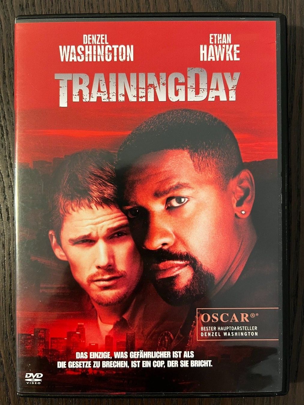 Tutti i DVDs: Training Day – Usato da Zürich venduto da FilmFreunde