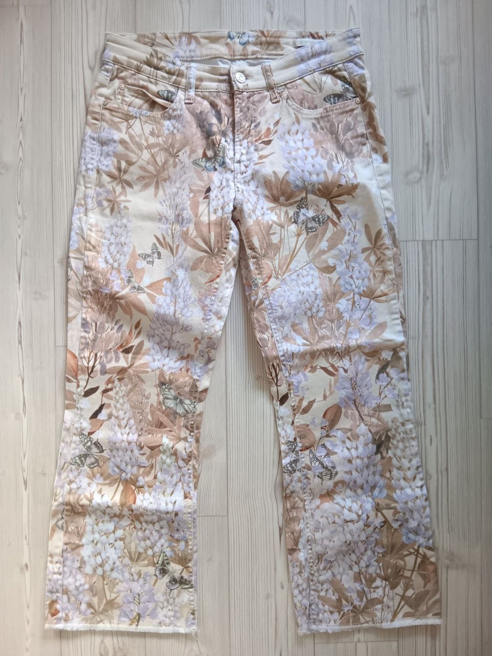 Cambio Jeans: CAMBIO Jeans taille / Grosse 38 – Usato da Cossonay-ville venduto da Super-Price-Quality