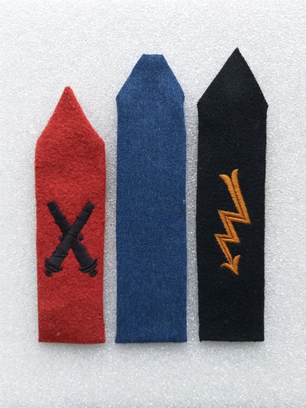 Schweizer Armee Uniformen: Ärmelpatten Ord. 1926/40, Set 2 – Gebraucht aus Bauma von SwissMilitaria