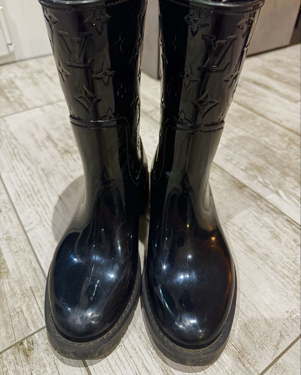 Louis Vuitton Scarpe da donna: Louis Vuitton Drops Regenstiefel – Usato da Birrwil venduto da wata90