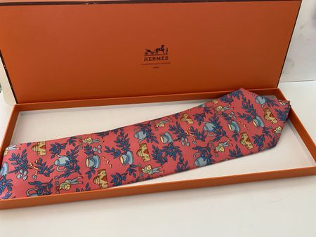 Cravate Hermès 100% soie sans boîte