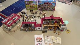 Schleich Pferdehof mit sehr vielem Zubehör und wie neu!!