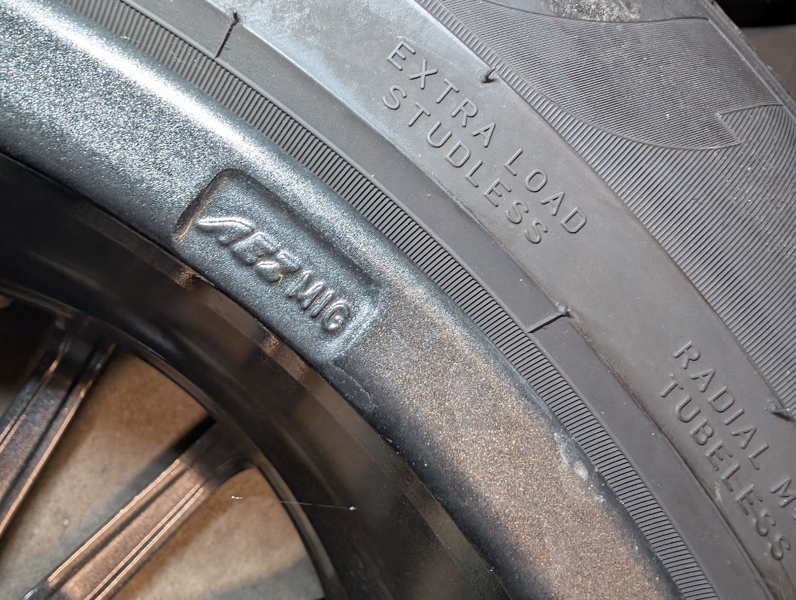 Pneus & Roues: 4 Winterrad zu Merzedes GLC – D'occasion à Trimstein par ef79 7