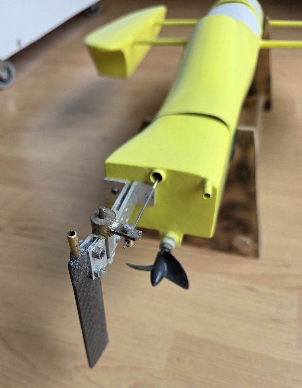 Modellismo RC: RC Motorboot Marke Hydro & Marine – Usato da Oberkulm venduto da die-super-five 2