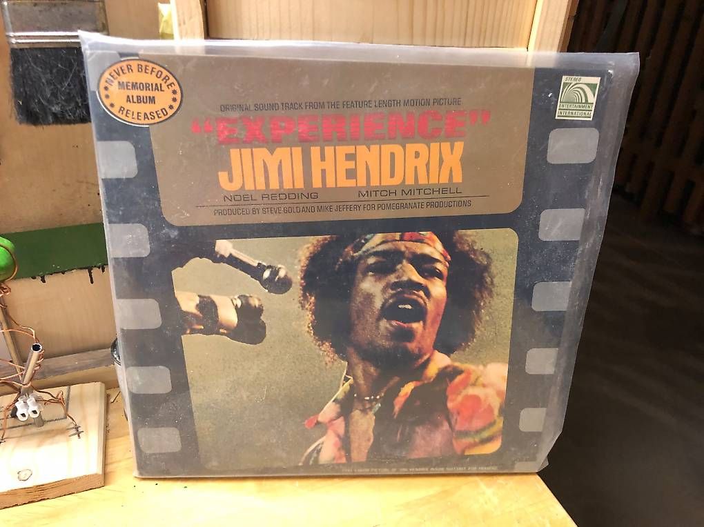Vinyles: "Jimi Hendrix" LP > Expierience  " – D'occasion à Villnachern par focusride