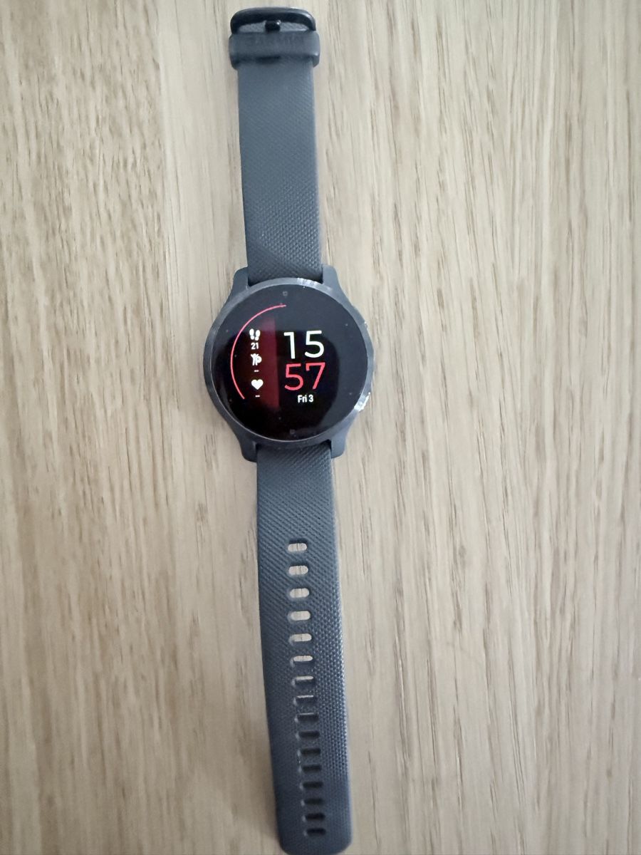 Garmin Smartwatch: Garmin Venu 2S GPS Smartwatch excellent condition – Nuovo (secondo la descrizione) da Zürich venduto da Mss_sen 6