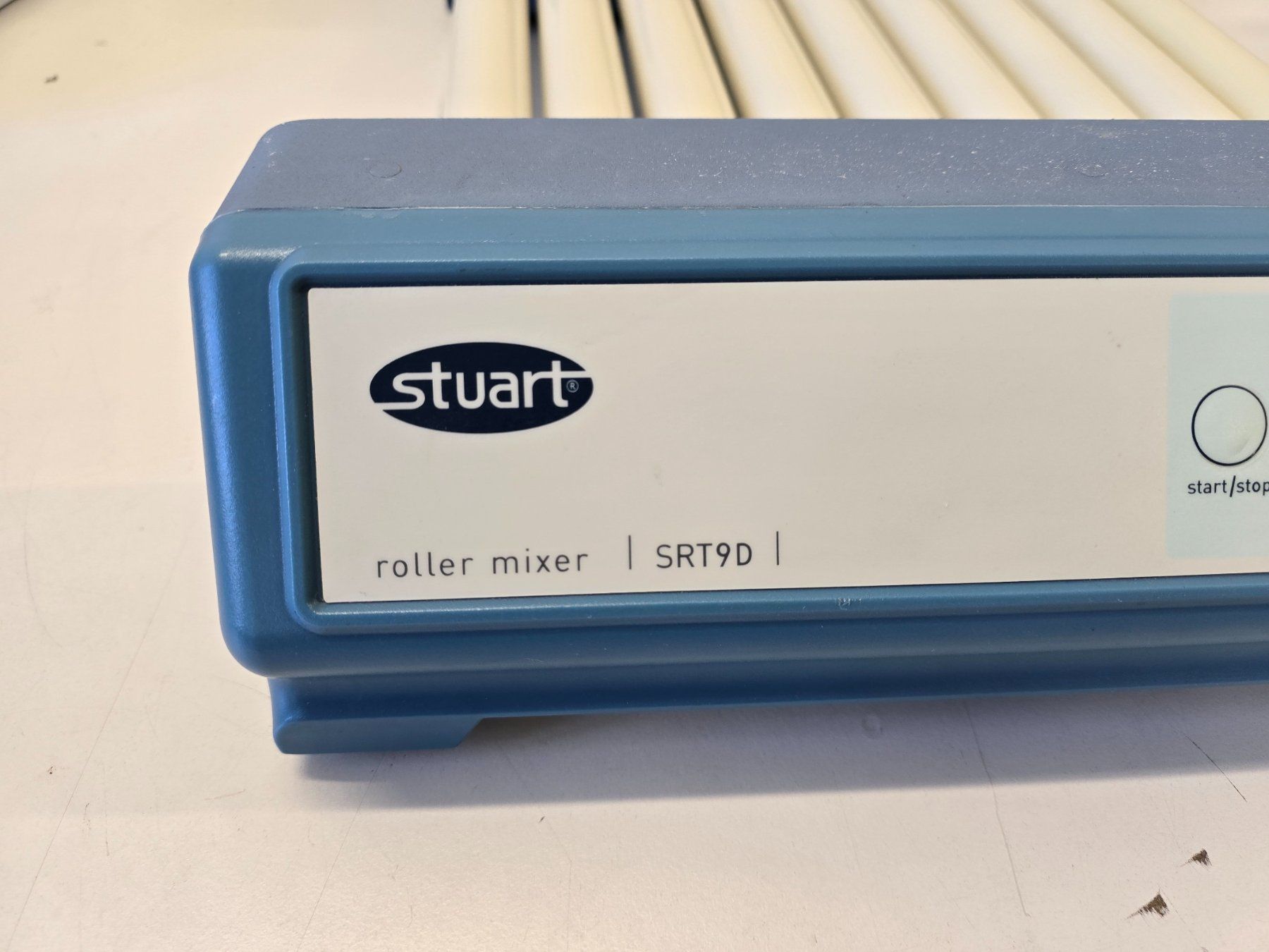 Tutte le macchine: STUART Roller Mixer SRT9D – Usato da Niederdorf venduto da LeptonAG_Labor 3