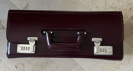 Pilottenkoffer Vintage aus Leder bordeauxrot