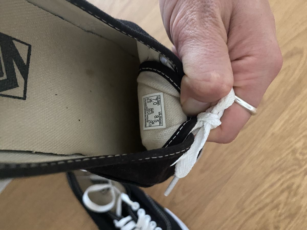 Chaussures hommes: Vans Schwarz – D'occasion à Luzern par oli_6x2r 4