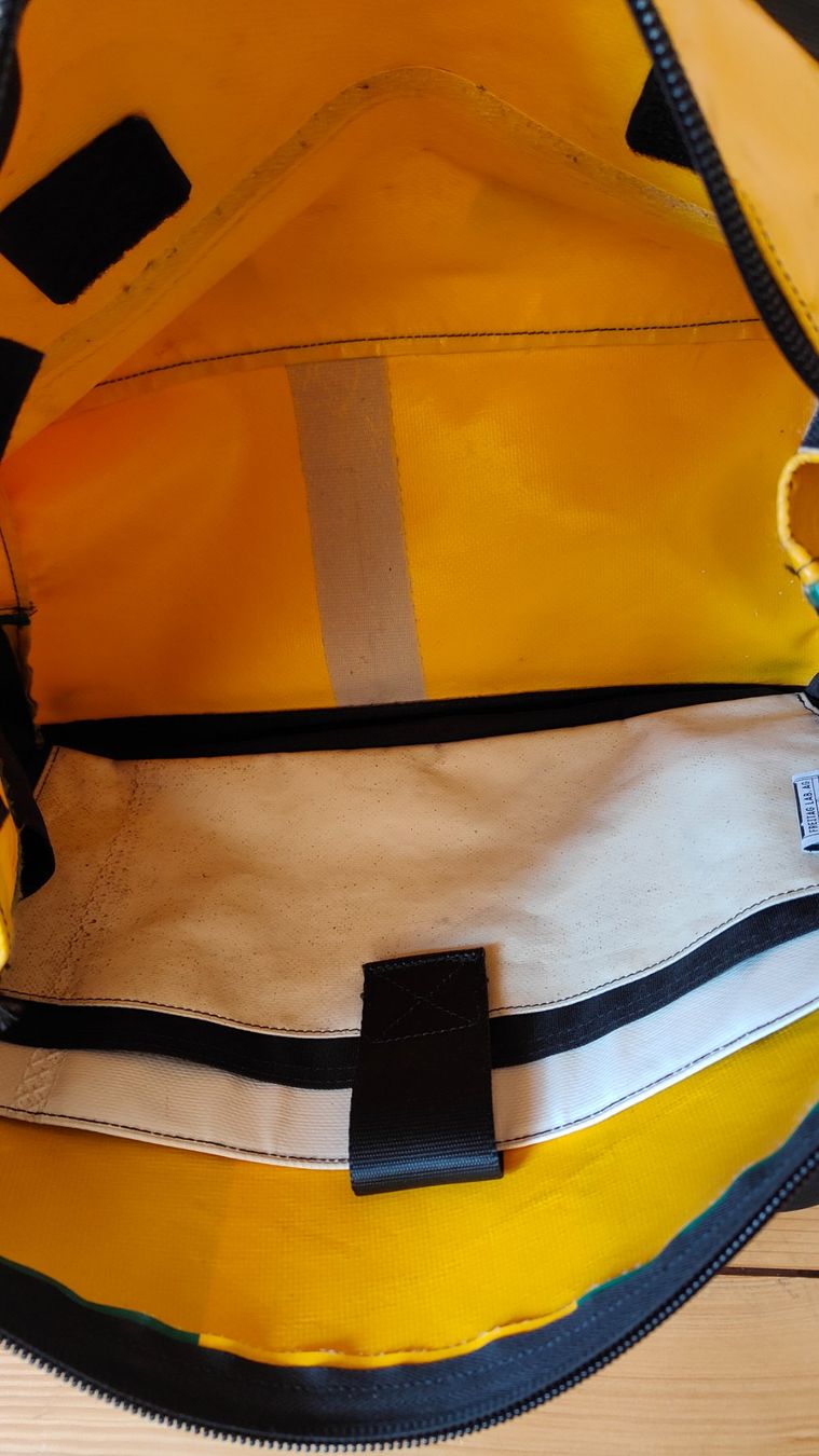 Freitag Borse: Freitagtasche Lois F45 – Usato da Winterthur venduto da 1rainbow54 5