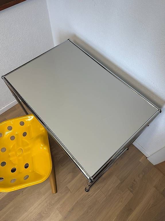 USM Scrivanie: Bureau / Desserte USM Haller en Gris Clair // Ref. AY0432 – Usato da Ravoire venduto da ARKY_s 4