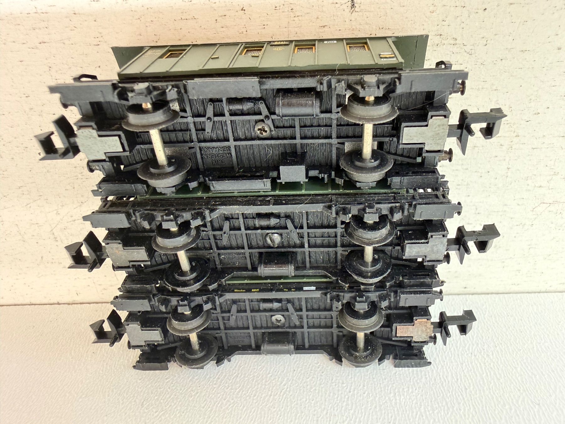 Trix Modellini di ferrovie: Trix Personenwagen – Usato da Büsserach venduto da ModellbahnDepot 5