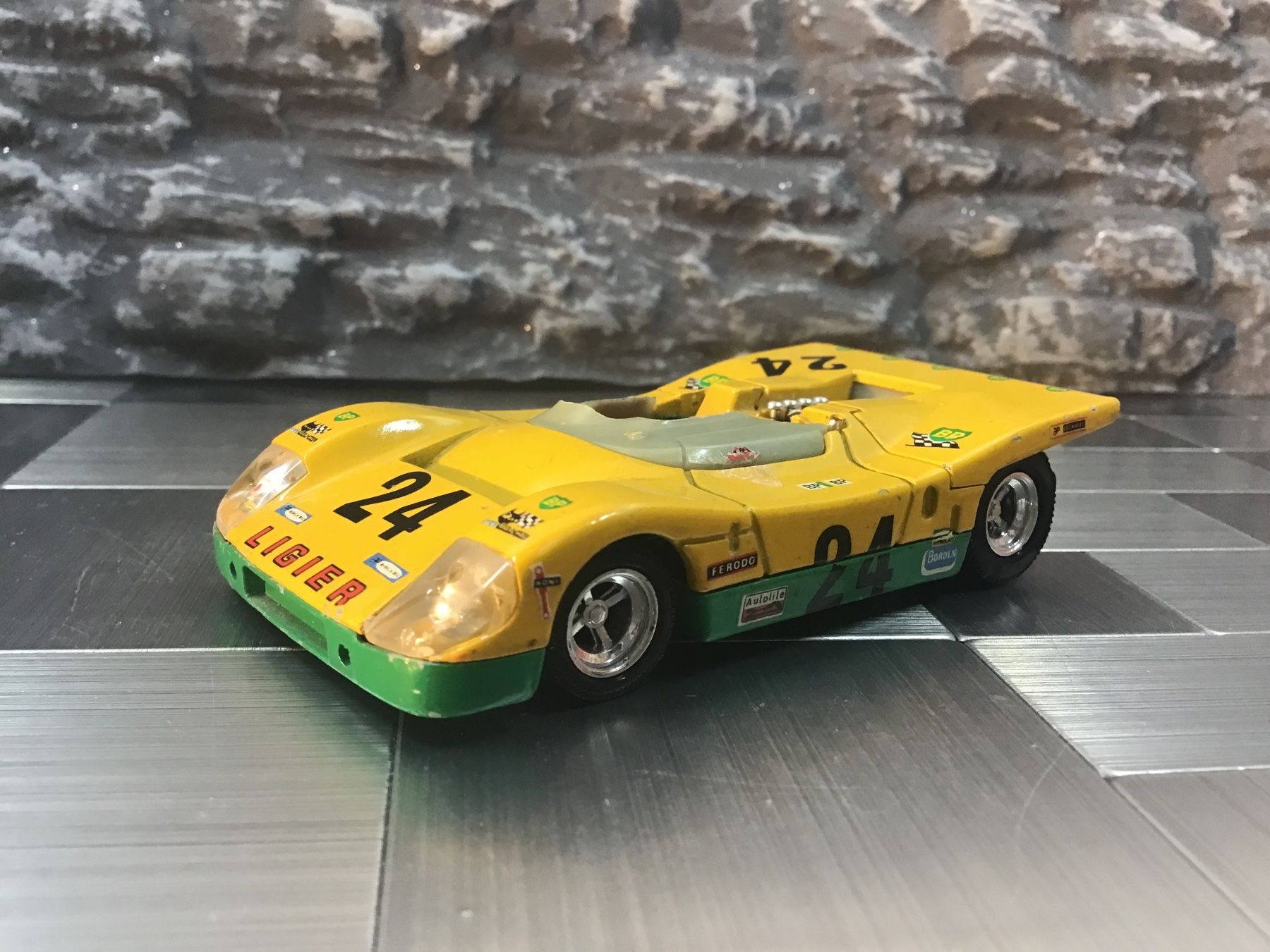 Solido Modellini d'auto: SOLIDO LIGIER JS/3 1/43 3/72 – Usato da Männedorf venduto da Spezial-Modelle