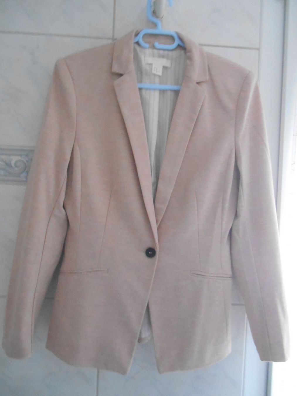 H&M Jacken: Blazer Gr. 40 - wie neu – Neu (gemäss Beschreibung) aus Nussbaumen AG von Sumopi