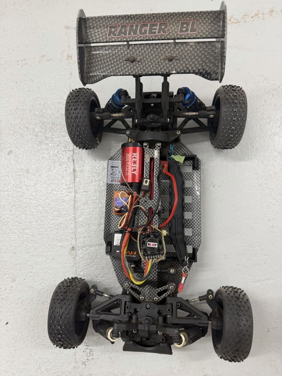 RC Kits de montage: RC-Auto Konvolut 1:10 – D'occasion à Wangen an der Aare par Flo_kaufm 4