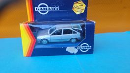 Opel Kadett GLS argent Gama 1:43