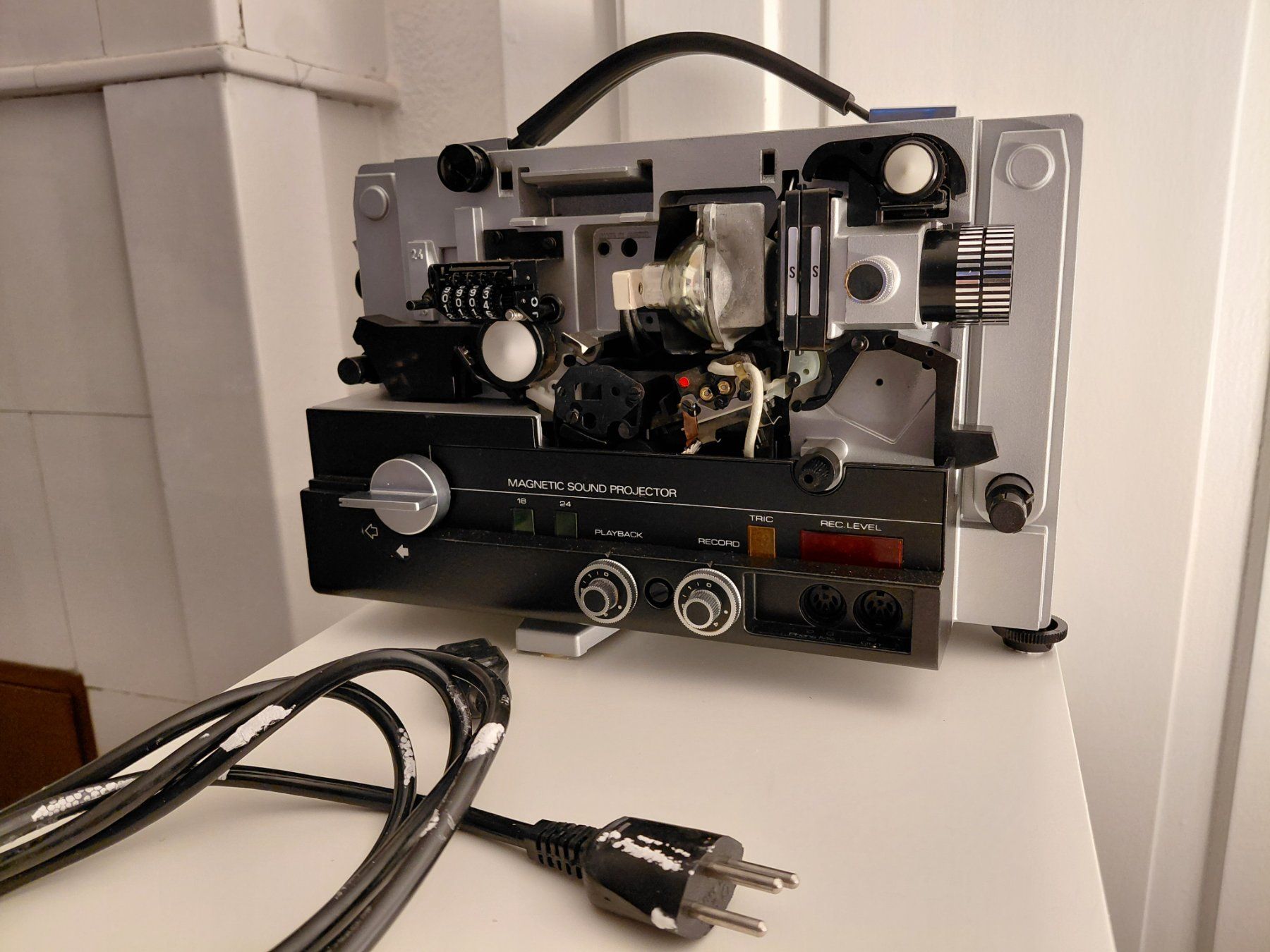 Videoprojektoren: Bolex SP 8 Special Projektor – Gebraucht aus Zürich von benski34 3