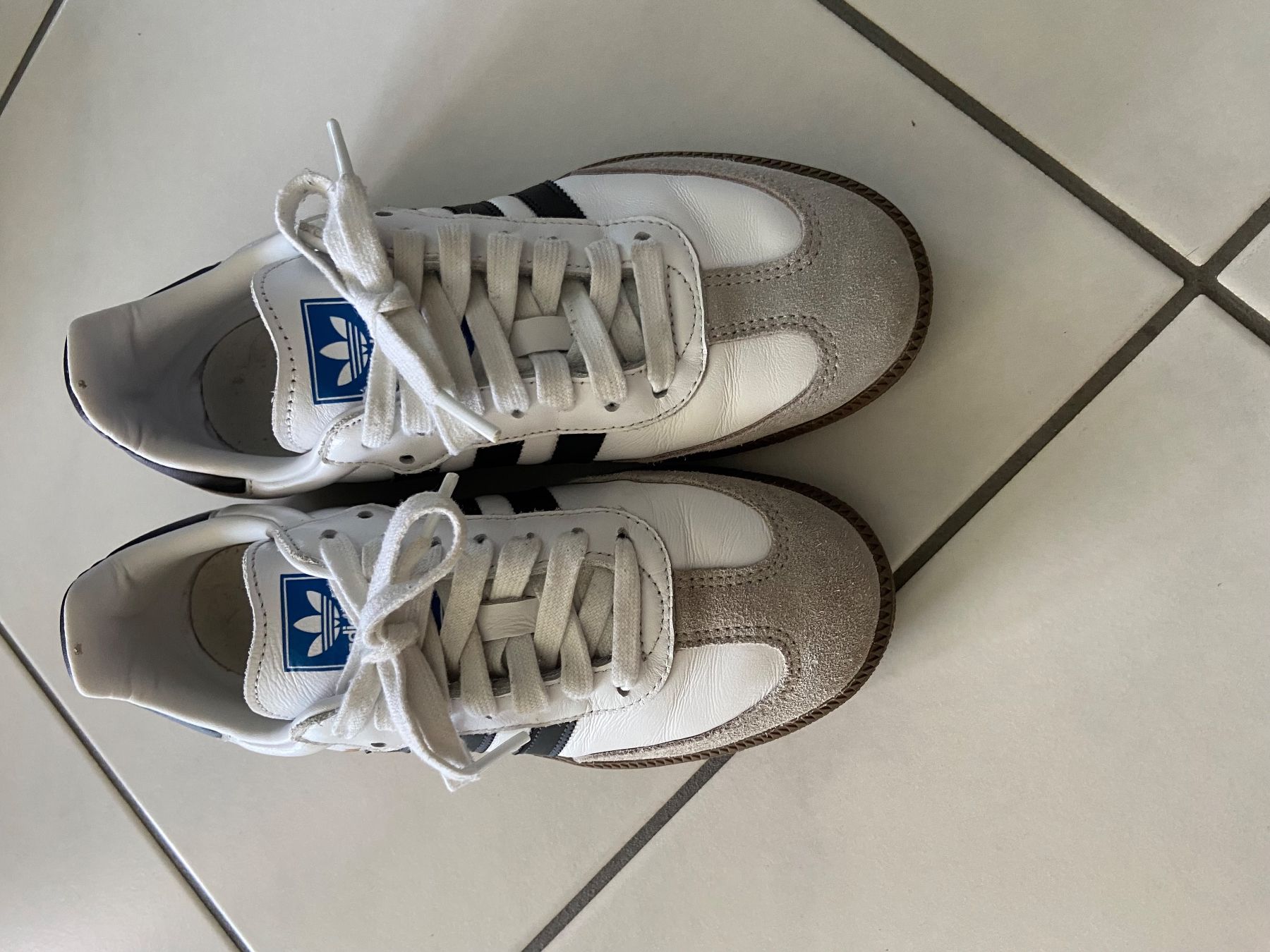 Adidas Chaussures femmes: Adidas Samba 38 2/3 – D'occasion à Bremgarten AG par valia67 2