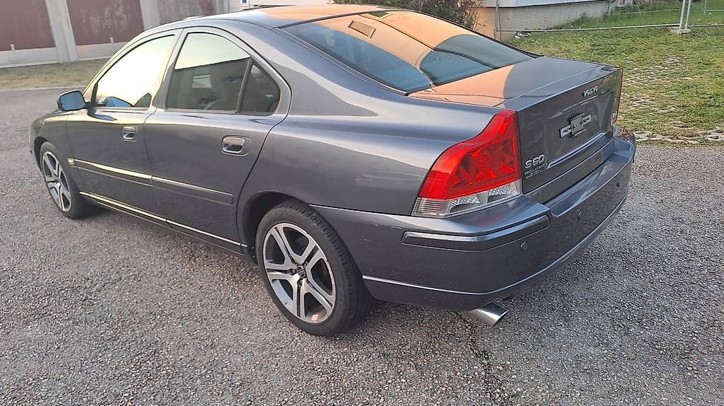 Automobili: Volvo S60 – Usato da Rances venduto da luc_ht2w 3