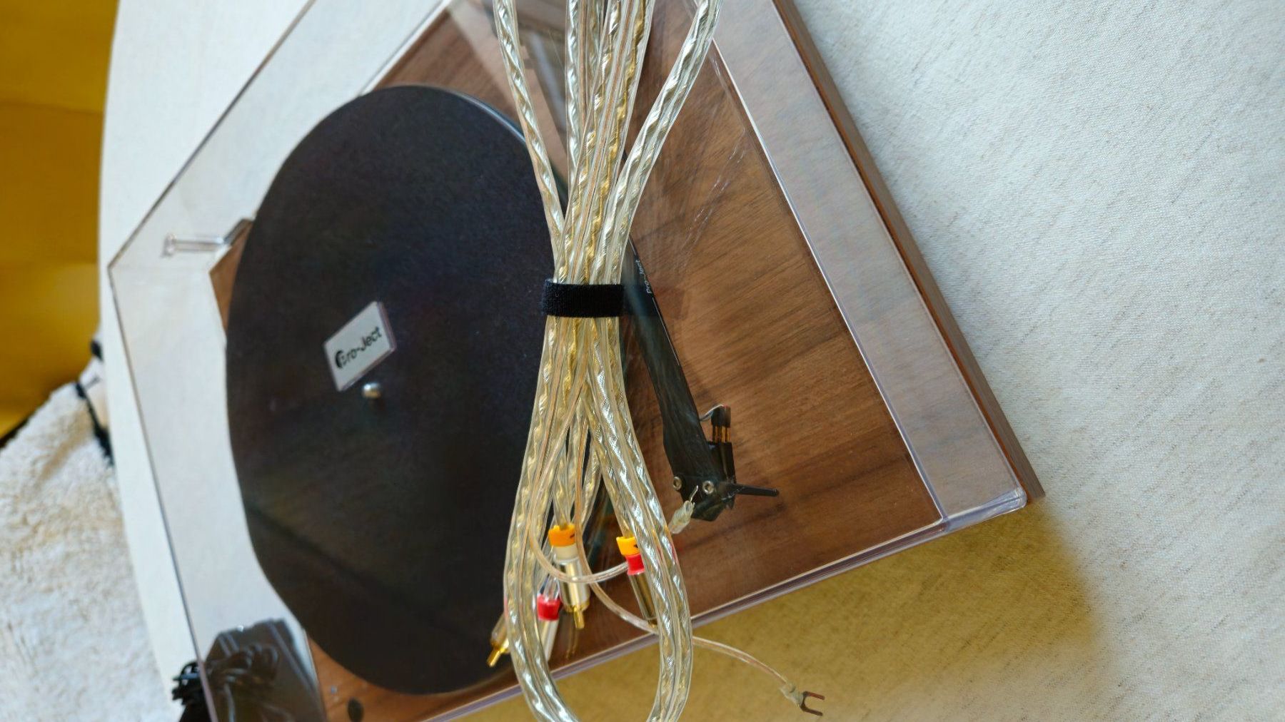 Pro-ject Tourne-disques: Pro-Ject T1 Evo SB Turntable + Cellule Ortofon OM20 – D'occasion à Genève par kom_7fp6 3