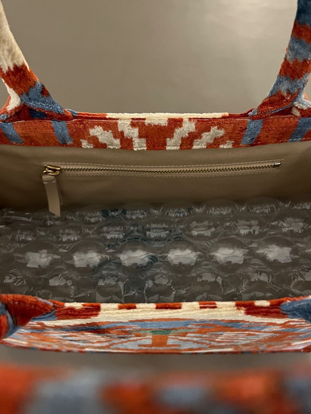 Borse da donna: Silk Tote Bag – Nuovo e nell'imballaggio originale da Adliswil venduto da Schnugg0 2