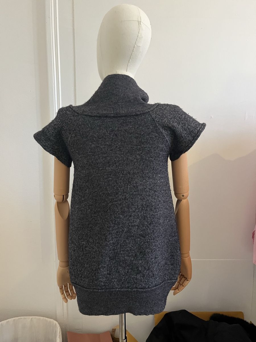 Top: Stylish Wool-blend Tunic Top -size M – Usato da Zürich venduto da Melina.A 2